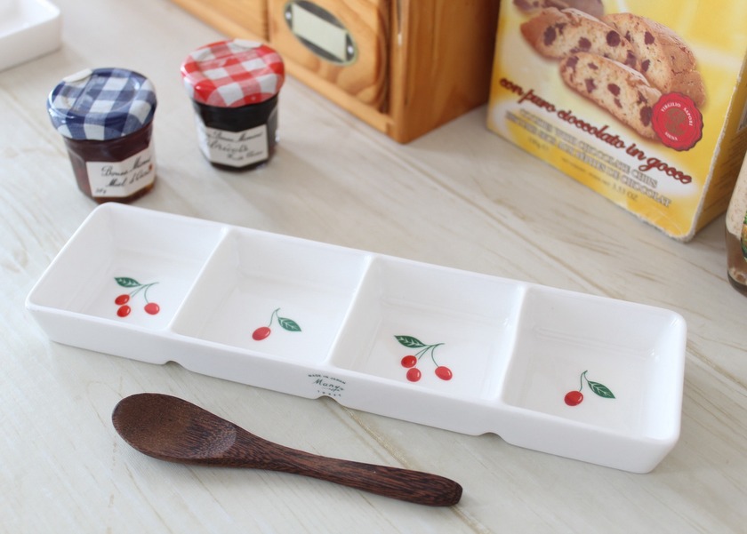 メゾンドマニー チェリー 陶器 ラフレゾン 4仕切りプレート