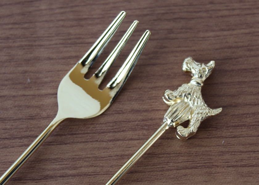 メゾンドマニー メタルカトラリー テリア ゴールド フォーク