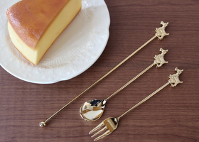 メゾンドマニー メタルカトラリー テリア ゴールド フォーク